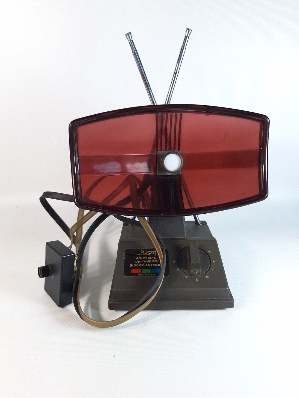 Pulser UHF/VHF/FM Indoor Antenna Model 4S-2268-8 Amplifier Base Box